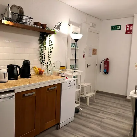 住宿加早餐酒店 4studios 阿利坎特